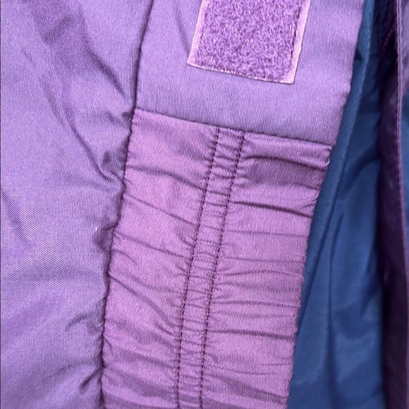 Vintage Purple and Teal Edmonton Petroleum Golf & C.C. Lined Windbreaker Jacket - Picture 5 of 10